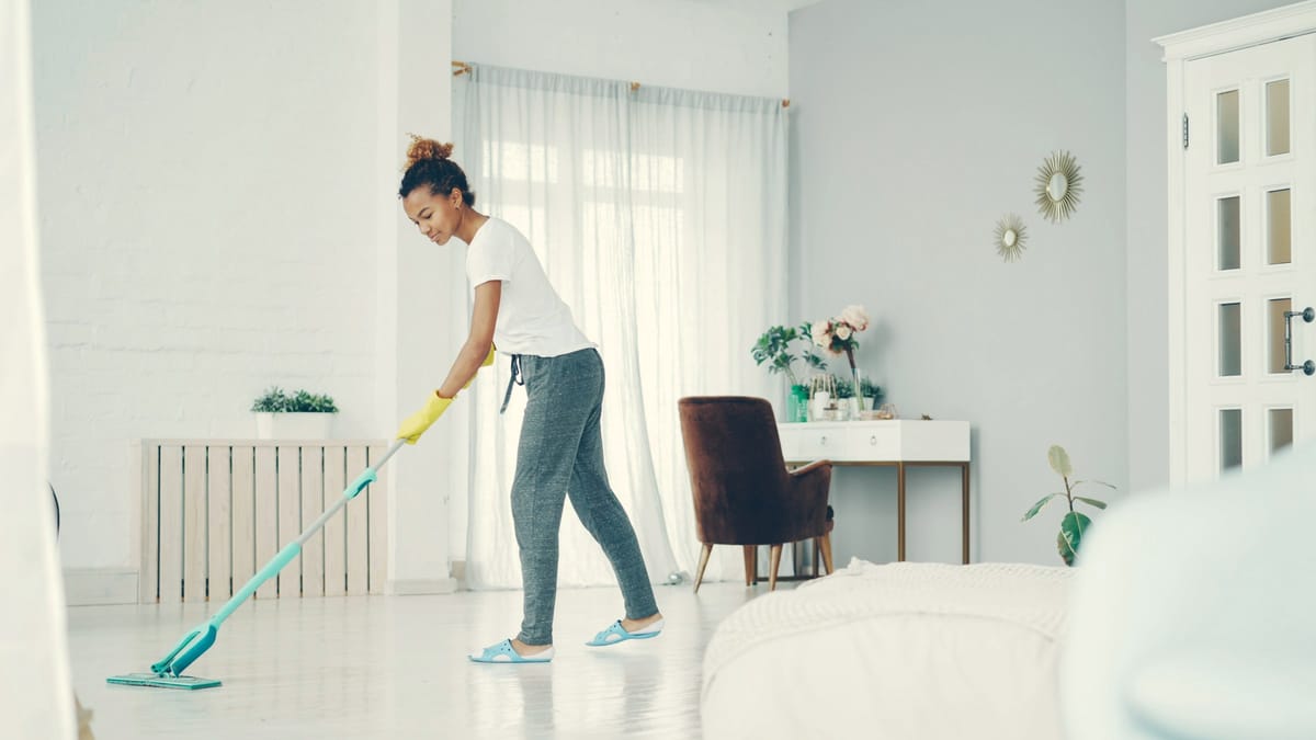 Weekly Cleaning Service in Niagara: Benefits of Regular Home Maintenance